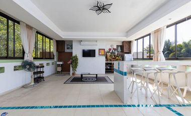 7 bed Lakeside Pool Villa 11 rai Nong Khon Ubon