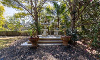 7 bed Lakeside Pool Villa 11 rai Nong Khon Ubon
