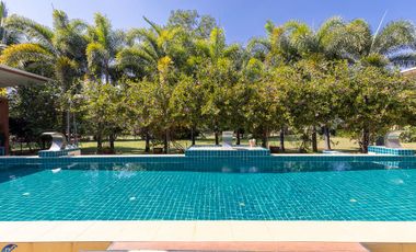 7 bed Lakeside Pool Villa 11 rai Nong Khon Ubon