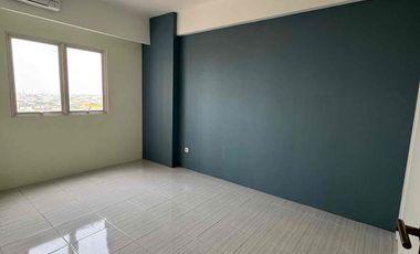 🏢 Apartemen Puncak Dharmahusada 2BR – Pool View, Siap Huni