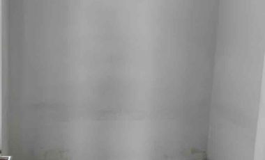 🏢 Apartemen Puncak Dharmahusada 2BR – Pool View, Siap Huni