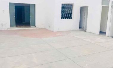 ALQUILÓ CASA EN SAN ISIDRO  EXCELENTE ZONA .