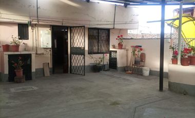 Vendo casa comercial en Pujili - Cotopaxi