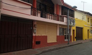 Vendo casa comercial en Pujili - Cotopaxi