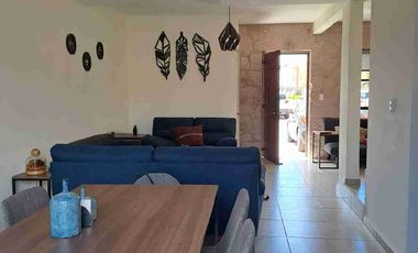 Casa amueblada con Aires acondicionados, fraccionamiento zirandaro, san miguel de allende