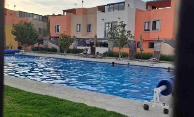 Casa amueblada con Aires acondicionados, fraccionamiento zirandaro, san miguel de allende