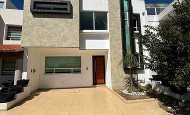 Renta de Casa Lomas de Angelopolis lll