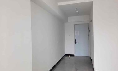 ✨ Studio Deluxe Westown View – Tower La Chiva, Lantai 7