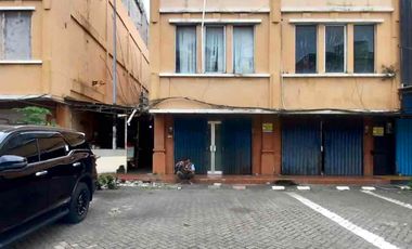 Sewa/Jual Cepat Ruko Kokan Permata 5x17m2 Traffic Ramai di Jalur Utama Ruko