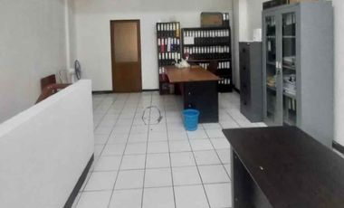 Sewa/Jual Cepat Ruko Kokan Permata 5x17m2 Traffic Ramai di Jalur Utama Ruko