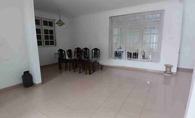 Rumah 2 lantai siap Huni di perumahan Elit Balikpapan Baru