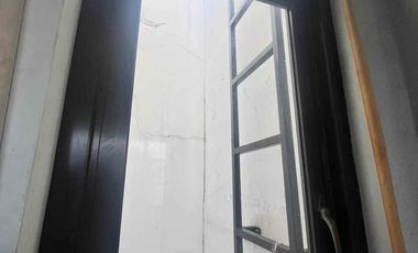 Jalan Utama! Ruko 2 Lantai Siap Huni di Harapan Jaya, Bekasi, Jawa Barat