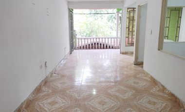 CASA EN VENTA EN EL BARRIO LUIS CARLOS GALAN CARRERA 7 # 77-15