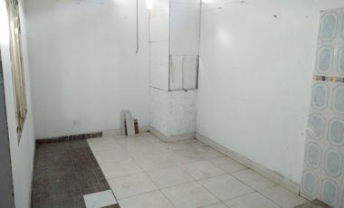 CASA EN VENTA EN EL BARRIO LUIS CARLOS GALAN CARRERA 7 # 77-15