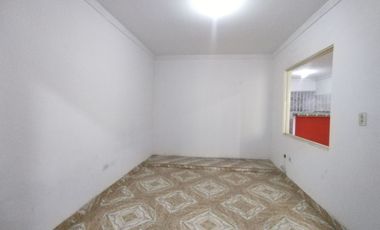 CASA EN VENTA EN EL BARRIO LUIS CARLOS GALAN CARRERA 7 # 77-15
