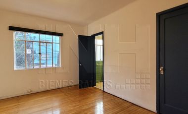 DEPARTAMENTO EN CASA COLONIA NARVARTE PONIENTE