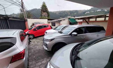 Casa esquinera de venta, La Vicentina, San Pablo. 6 hab., 4 garajes