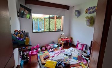 ARRIENDO EXCELENTE CASA CAJICA CUNDINAMARCA COLOMBIA.