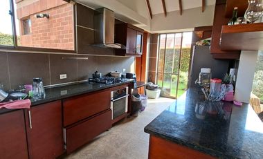 ARRIENDO EXCELENTE CASA CAJICA CUNDINAMARCA COLOMBIA.