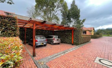 ARRIENDO EXCELENTE CASA CAJICA CUNDINAMARCA COLOMBIA.