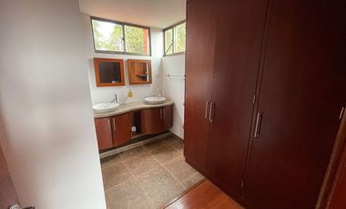 ARRIENDO EXCELENTE CASA CAJICA CUNDINAMARCA COLOMBIA.