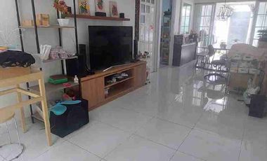 JUAL MURAH BU Rumah Semi Furnished di Kemang Pratama 2 Siap Huni
