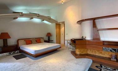 RENTA CASA EN CONDOMINIO EN BOSQUE DE LAS LOMAS