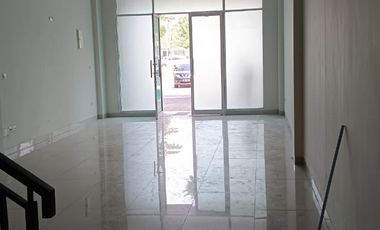 Dijual dan Disewa Cepat ruko 4 lantai di golf island PIK lokasi strategis
