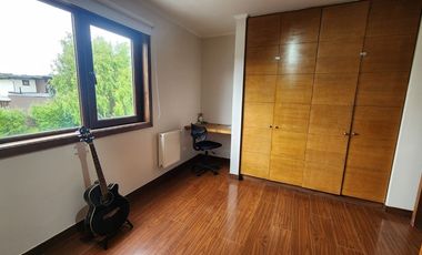 VENTA CASA LA AVENA FRENTE A PLAZA