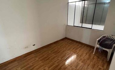 SE VENDE CASA GRANDE