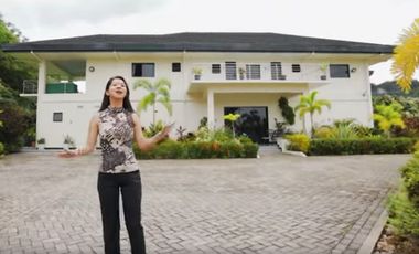 Luxury 15 Bedrooms Grand Farmhouse with Pool in Countryside Danao City