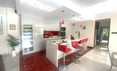 Luxury 15 Bedrooms Grand Farmhouse with Pool in Countryside Danao City