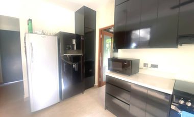 Luxury 15 Bedrooms Grand Farmhouse with Pool in Countryside Danao City