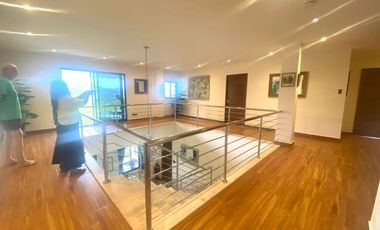 Luxury 15 Bedrooms Grand Farmhouse with Pool in Countryside Danao City
