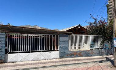 CASA CALLE LOS CARRERA 168