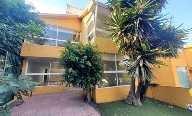 Funcional casa en Condominio muy cerca de la Plaza Cuicuilco