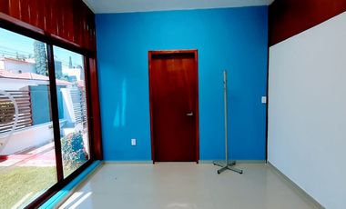 SE VENDEN 5 CONSULTORIOS EN ZONA NORTE ORIENTE FRACCIONAMIENTO LAS PALMAS