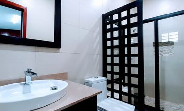 SE VENDEN 5 CONSULTORIOS EN ZONA NORTE ORIENTE FRACCIONAMIENTO LAS PALMAS