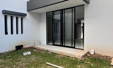 Disewa Rumah 2 Lantai di Kuningan Village PIK Ukuran 10x20