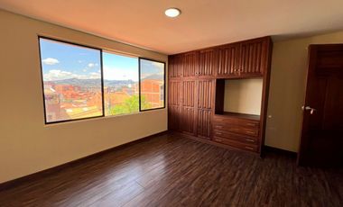 Casa en Venta – Sector Las Pencas, Cuenca