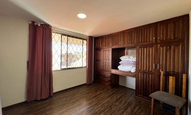Casa en Venta – Sector Las Pencas, Cuenca