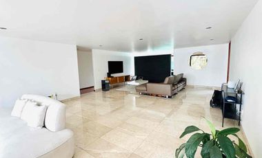 Venta de departamento. Bizzasa. Zona Esmeralda.