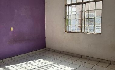 C112 Casa en venta Adjudicación Bancaria de 2 recamaras en Uruapan Michoacan