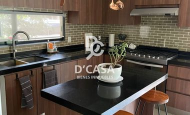 SE VENDE CASA EN CASCO VIEJO