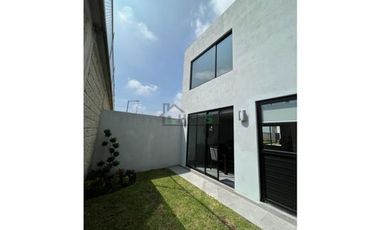 Casa en venta en Residencial Araucaria Modelo Mónaco
