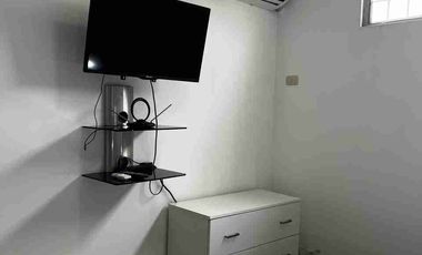 Renta de suite full amoblada, Kennedy, cercana al TUTI