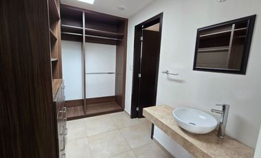 CASA EN RENTA EN RINCONADA DEL CASTAÑO, METEPEC.