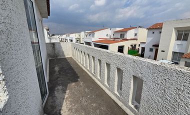 CASA EN RENTA EN RINCONADA DEL CASTAÑO, METEPEC.