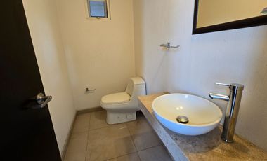 CASA EN RENTA EN RINCONADA DEL CASTAÑO, METEPEC.