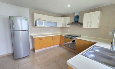 CASA EN RENTA EN RINCONADA DEL CASTAÑO, METEPEC.